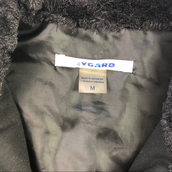 Sz M- Nygard black faux fur zip up sleeveless vest Sz M - Picture 4 of 10